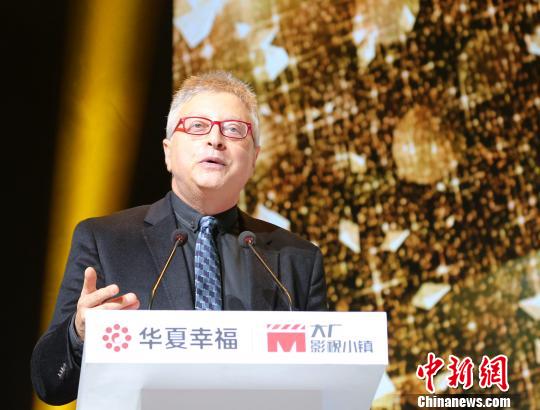 8գںӱʡSοhӰҕС(zhn)bϵӰƬˡMichael Uslan^bcЇ(gu)Ĺ¡ z