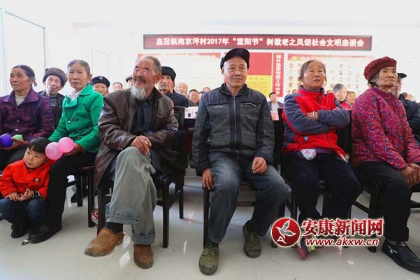 11027գϾƺ˂һÚg.jpg